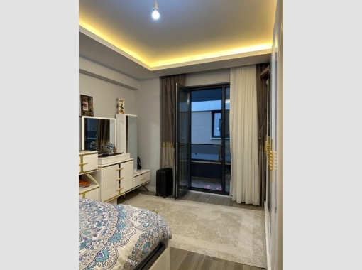 ÇİFTLİKKÖY DE LÜX 2+1 DAİRE